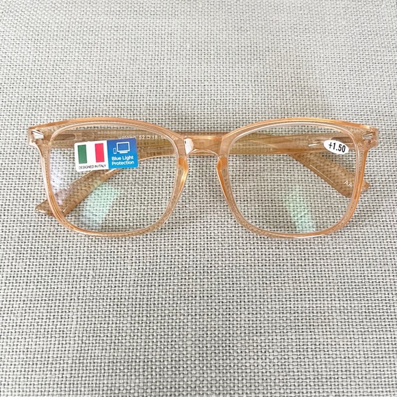 Uptown Retro Style Reading Glasses Pink Frame Blue Light Protection 1 Pair 1.50 - Picture 2 of 7